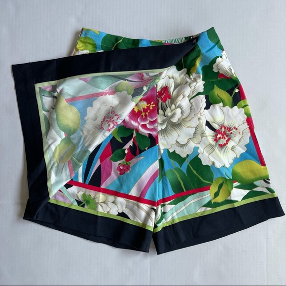 Casual Living skirt built with shorts women’s sz 6 - Picture 2 of 12